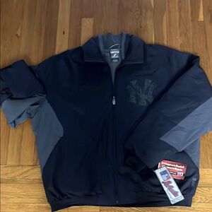 Majestic Authentic Yankees Men's Jacket. NWT size XL